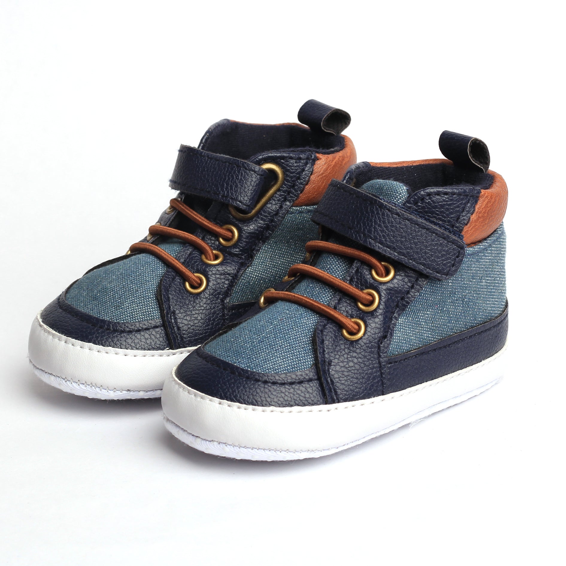 Baby Me Boys Infant Crib Shoes (B19431)