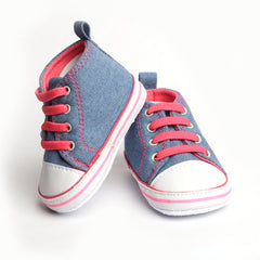 Baby Me Girls Infant Crib Shoes (G19429)
